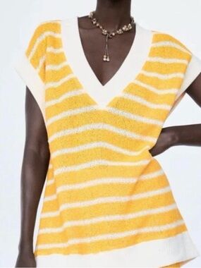 Zara Striped Yellow Knit V-Neck Sweater Vest - SZ M